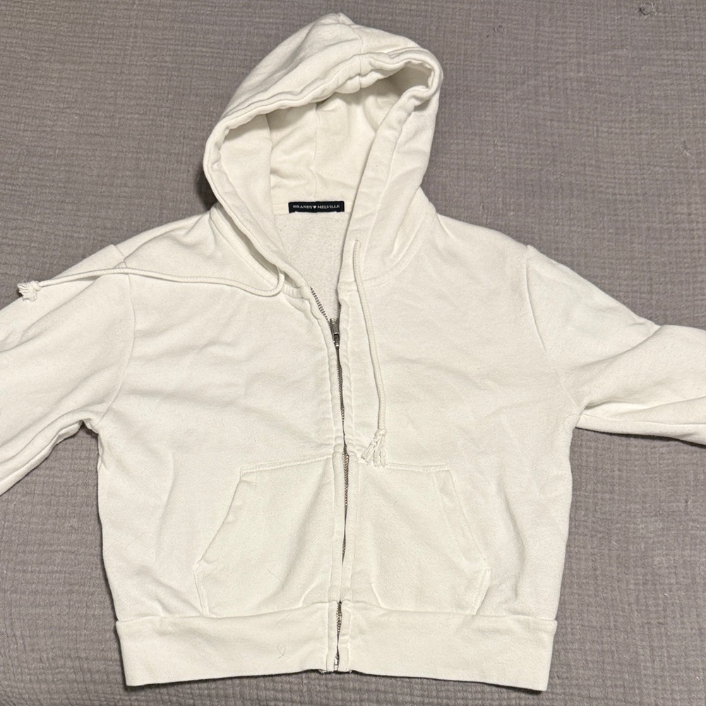 Brandy Melville White Zip-Up Cropped Hoodie- OS